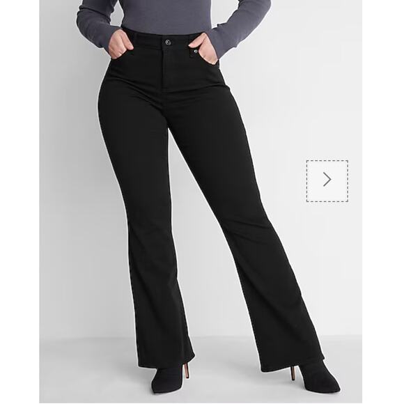 NWOT Never Worn | Express | Curvy Mid Rise Black Bootcut Jeans | Size 8R - Picture 4 of 7